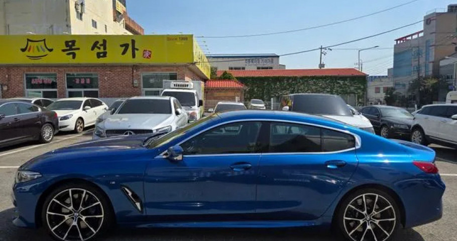 Bmw 8-Series 