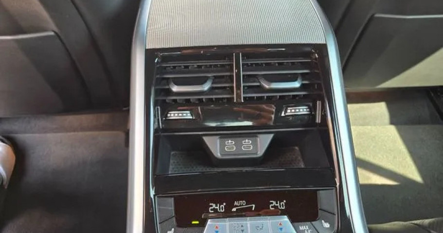Bmw 8-Series 
