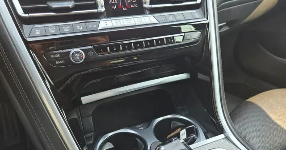 Bmw 8-Series 