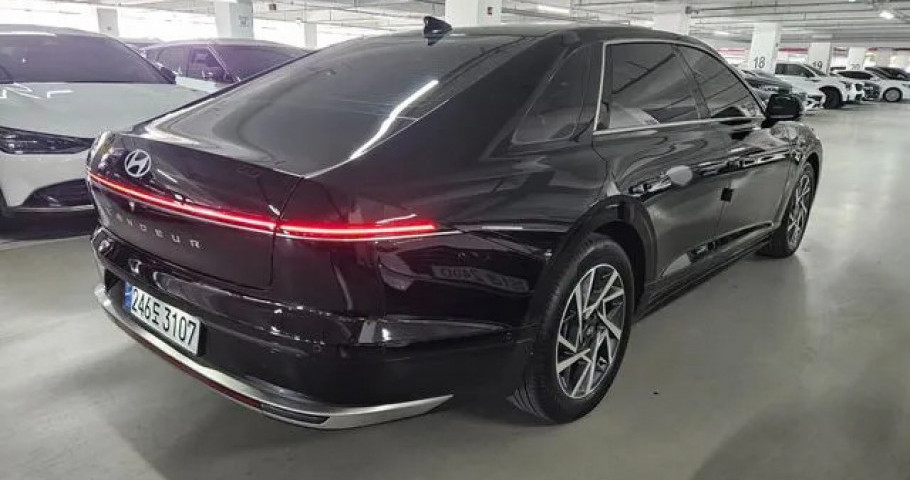 Hyundai Grandeur 