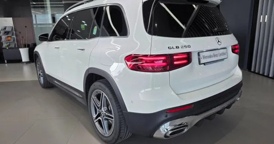 Mercedes-Benz Glb-Class 