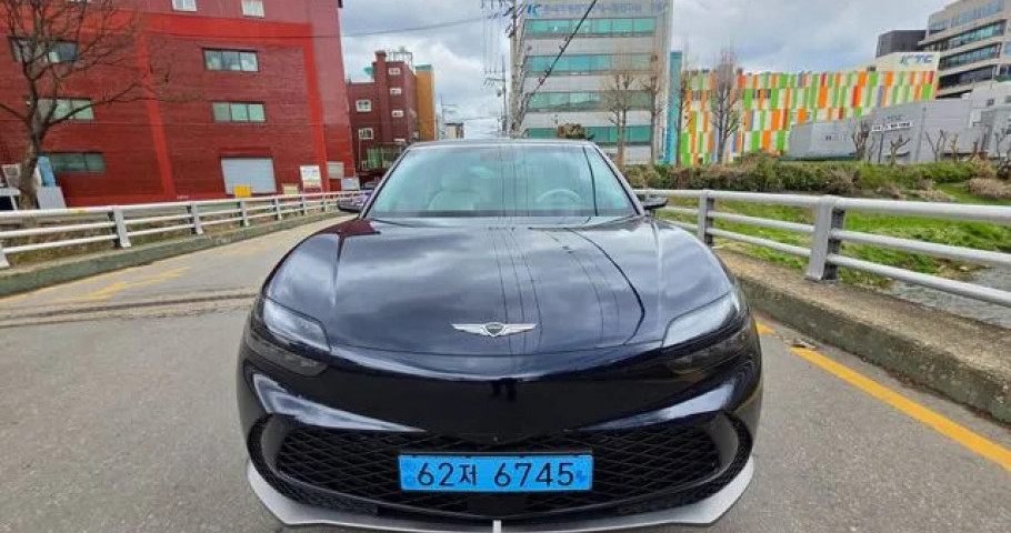 Genesis Gv60 