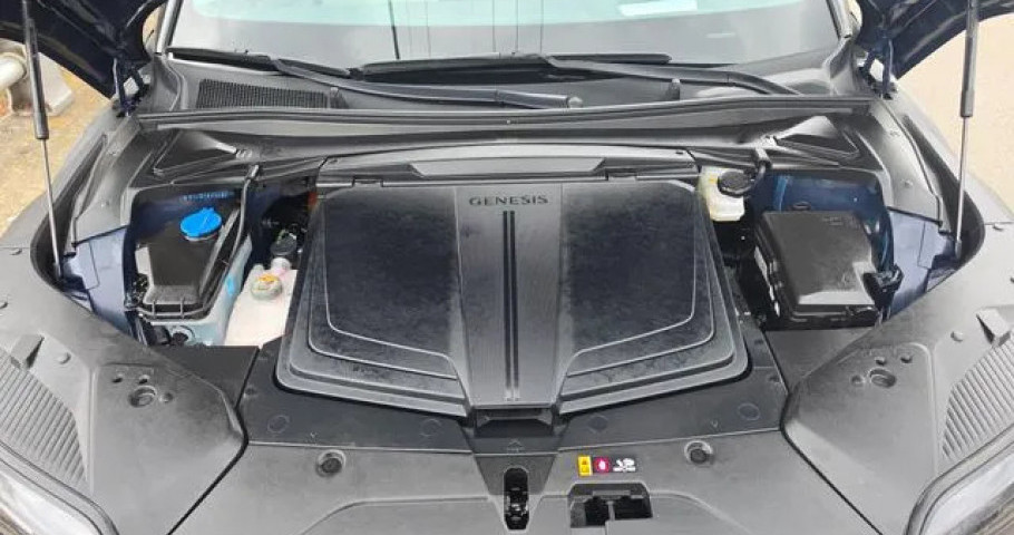 Genesis Gv60 
