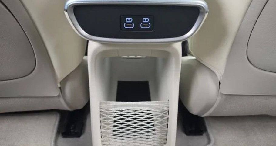 Genesis Gv60 