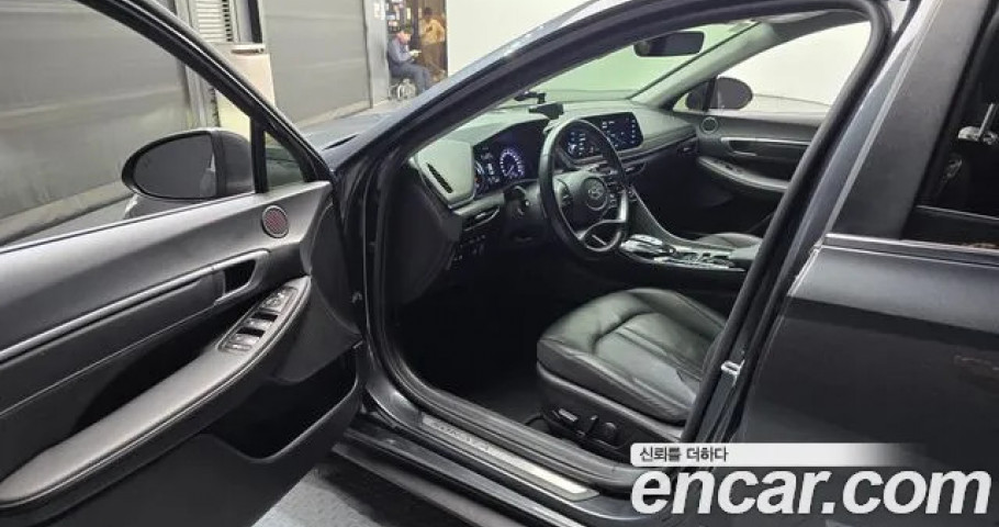 Hyundai Sonata 