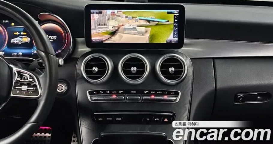 Mercedes-Benz C-Class 
