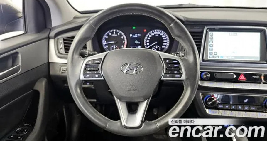 Hyundai Sonata 
