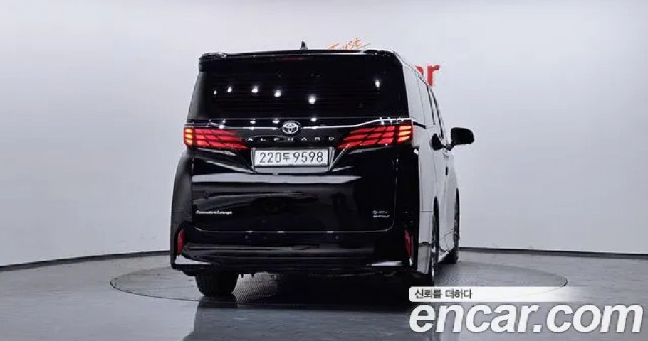 Toyota Alphard 