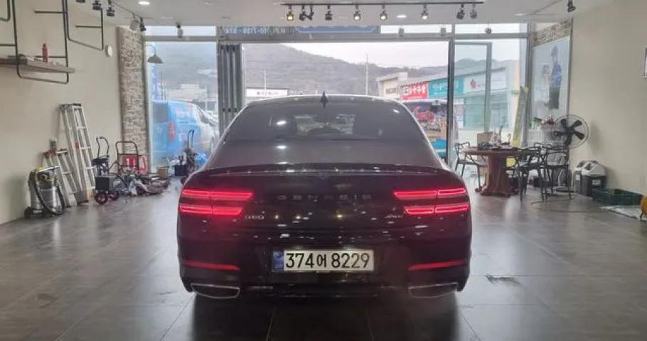 Genesis G80 
