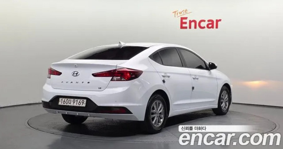 Hyundai Avante (Elantra) 