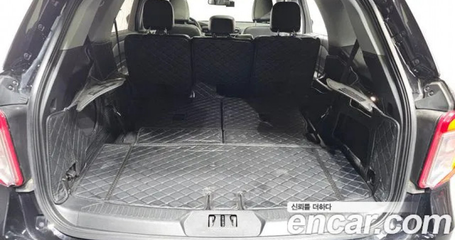 Ford Explorer 