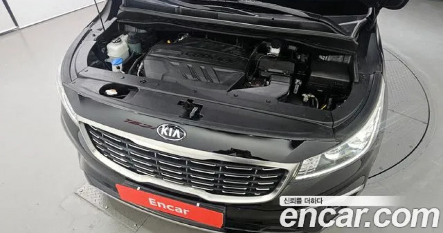 Kia Carnival 