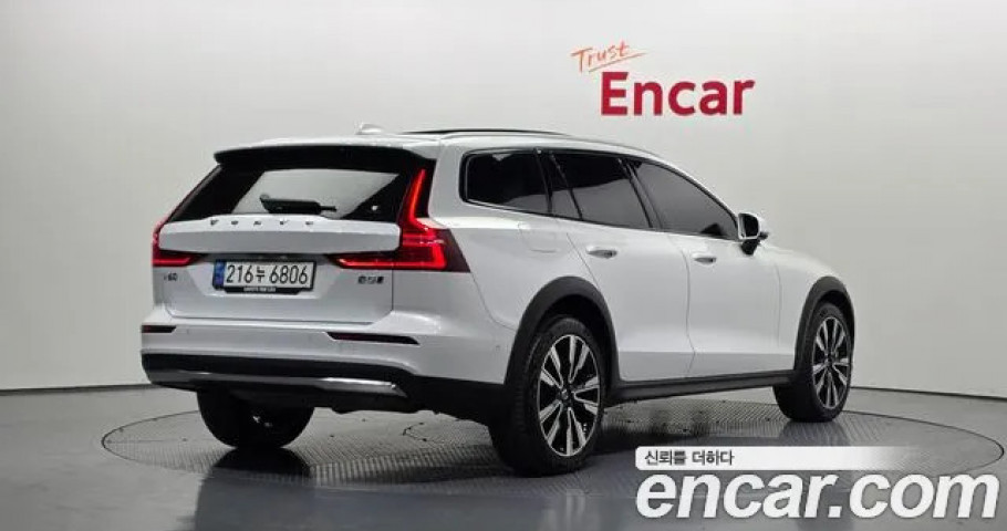 Volvo V60 