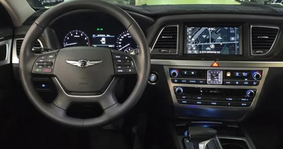 Genesis G80 