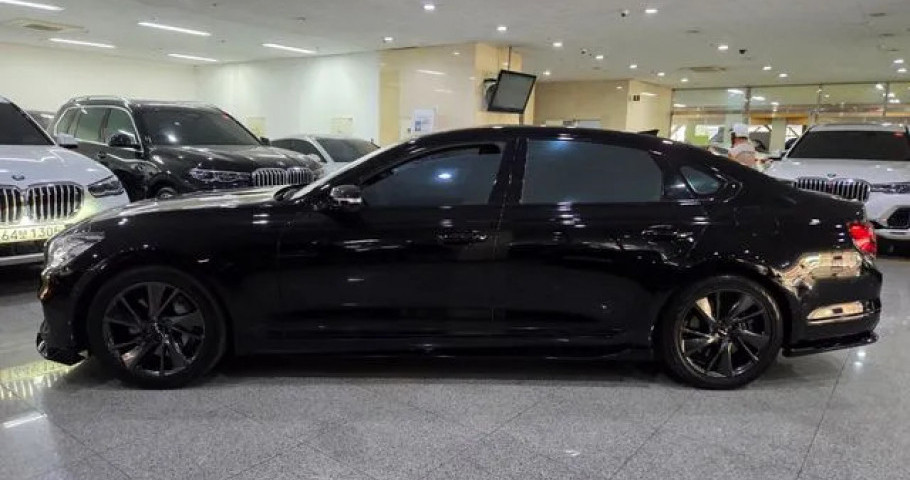 Kia K9 