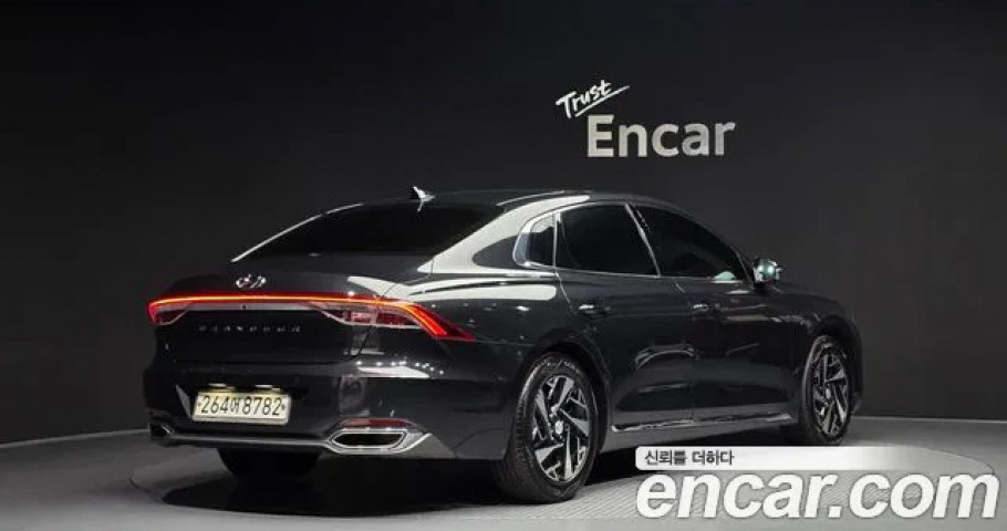 Hyundai Grandeur 