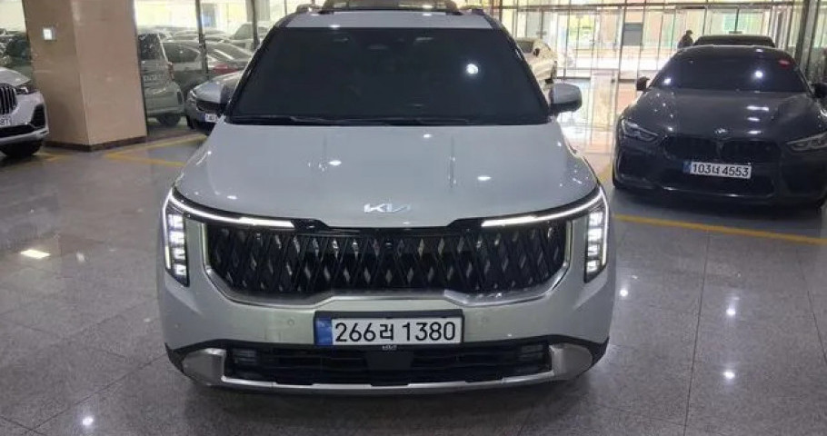 Kia Carnival 