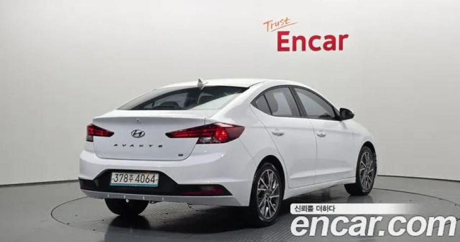 Hyundai Avante (Elantra) 