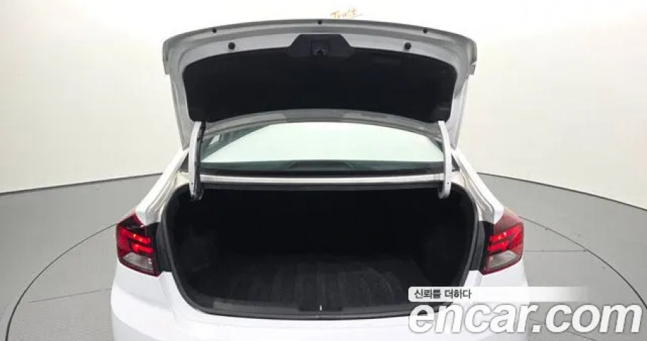 Hyundai Avante (Elantra) 