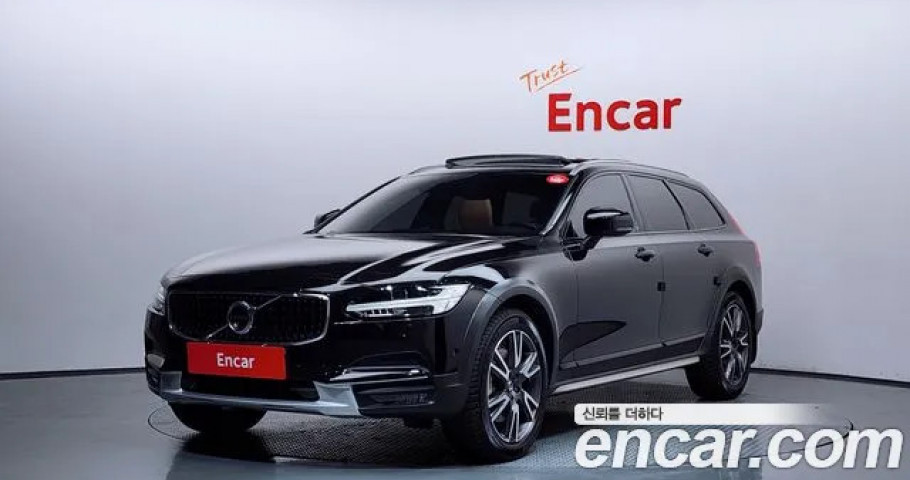 Volvo V90 