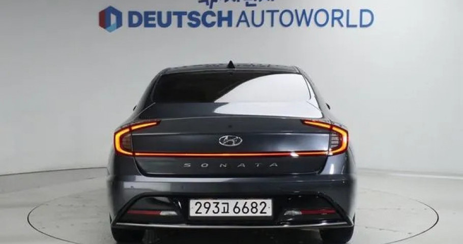 Hyundai Sonata 