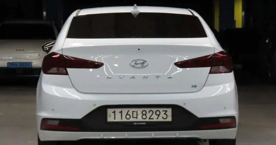 Hyundai Avante (Elantra) 