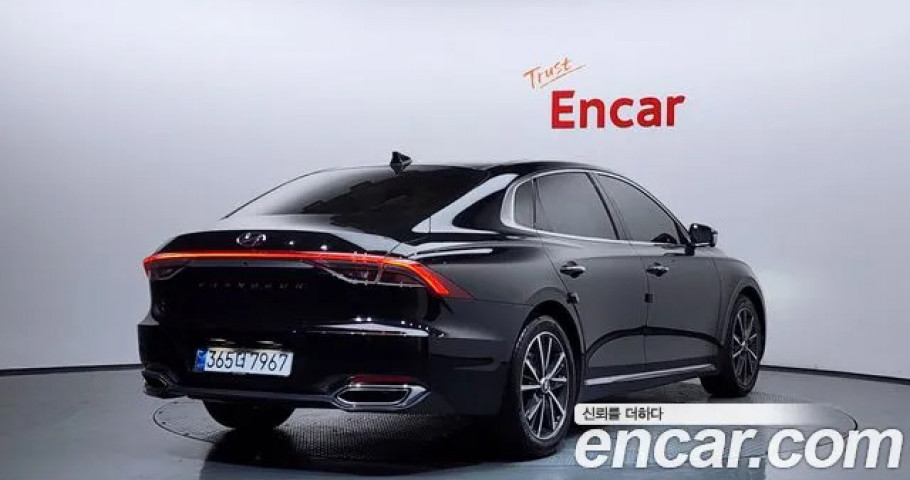 Hyundai Grandeur 
