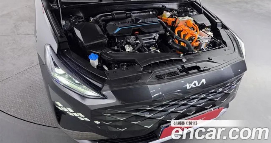 Kia K8 