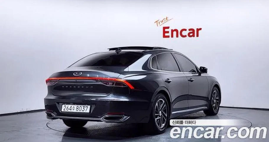 Hyundai Grandeur 