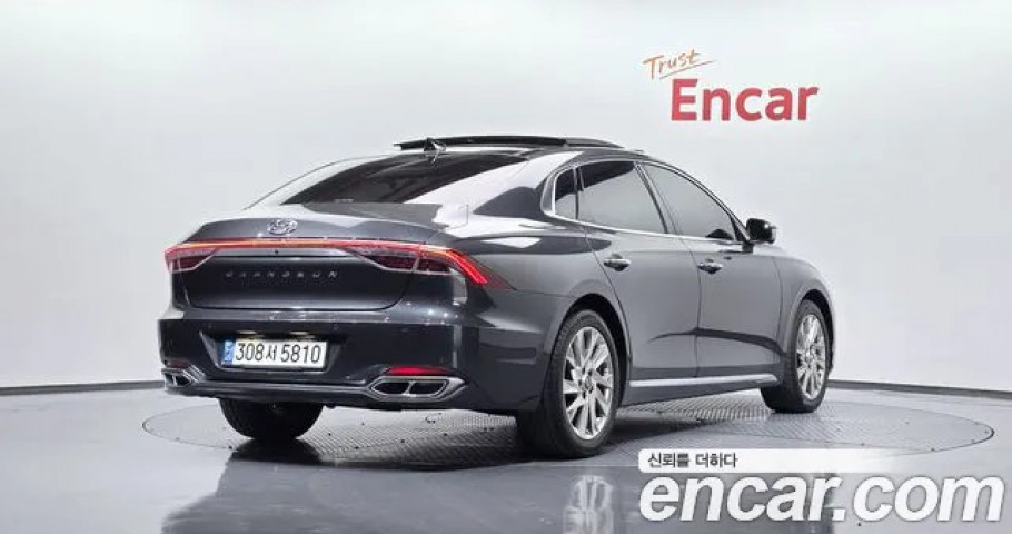 Hyundai Grandeur 