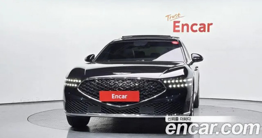 Genesis G90 