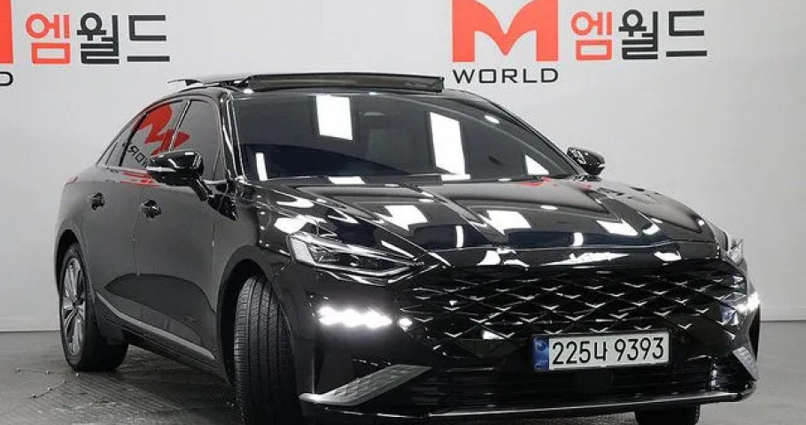 Kia K8 