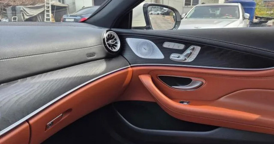 Mercedes-Benz Cls-Class 