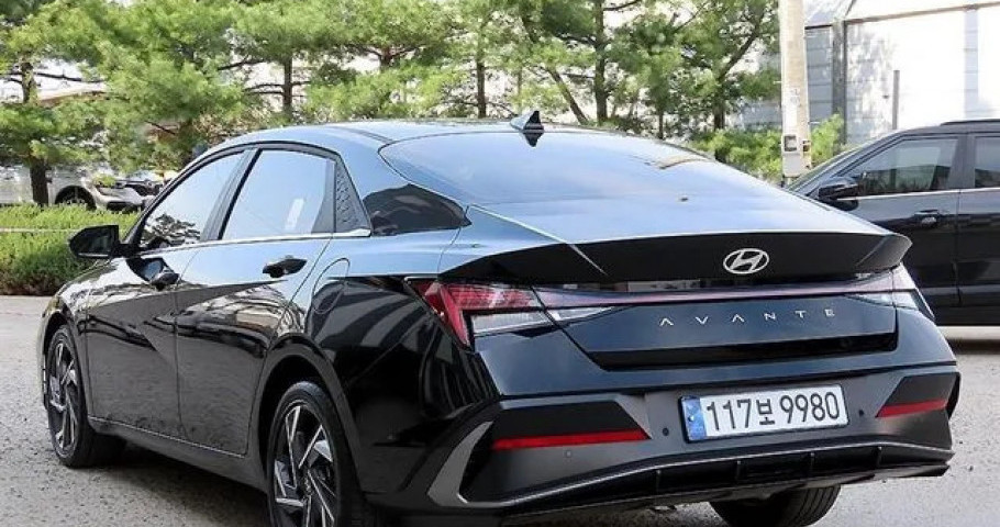 Hyundai Avante (Elantra) 