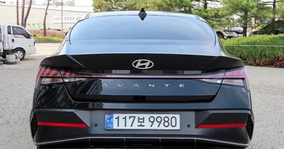 Hyundai Avante (Elantra) 