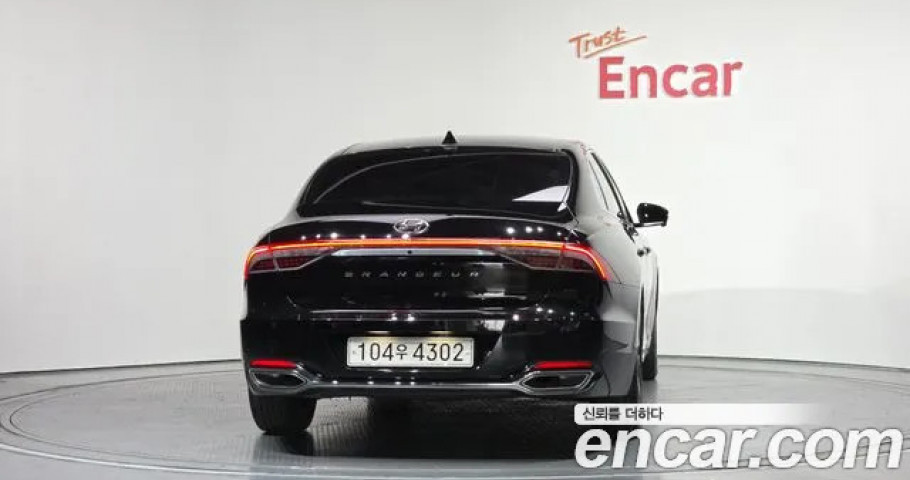 Hyundai Grandeur 