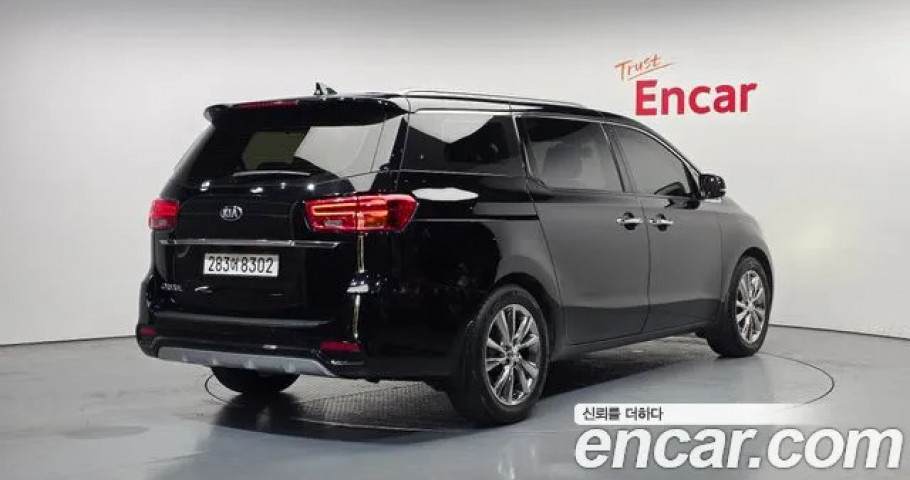 Kia Carnival 
