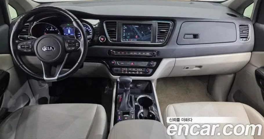 Kia Carnival 