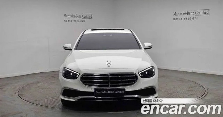 Mercedes-Benz E-Class 