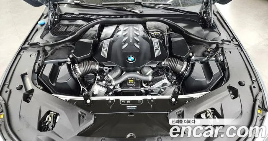 Bmw 8-Series 
