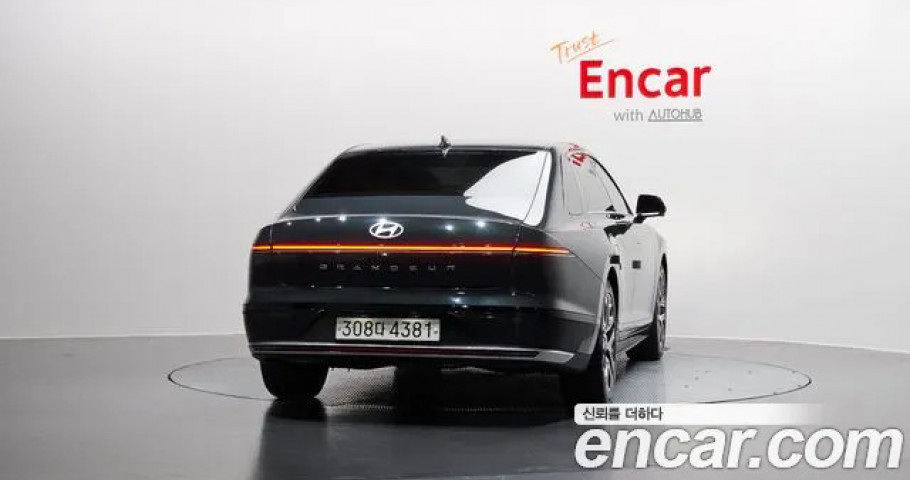 Hyundai Grandeur 