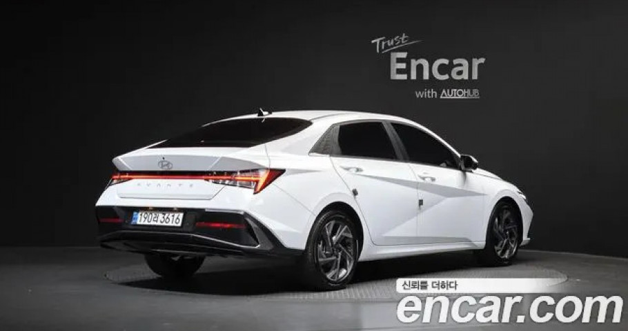 Hyundai Avante (Elantra) 