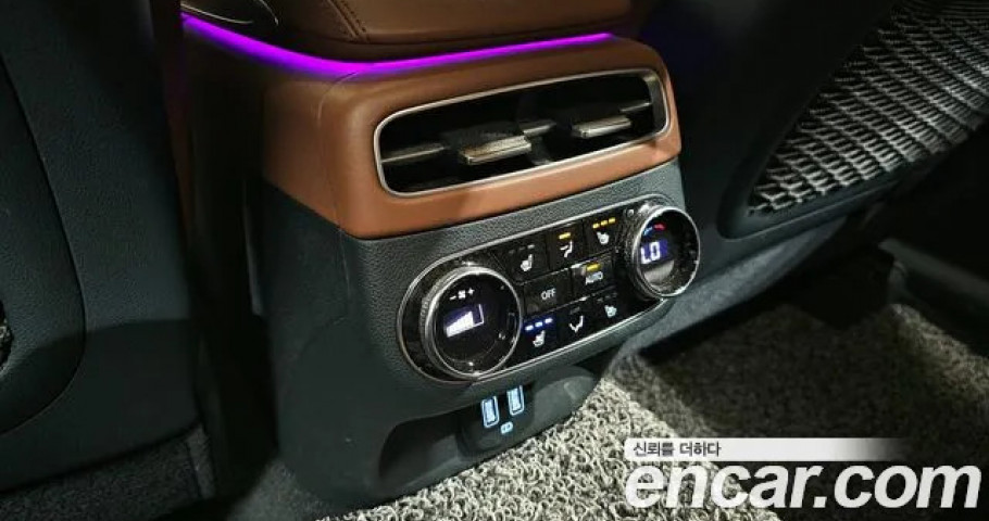 Genesis Gv70 
