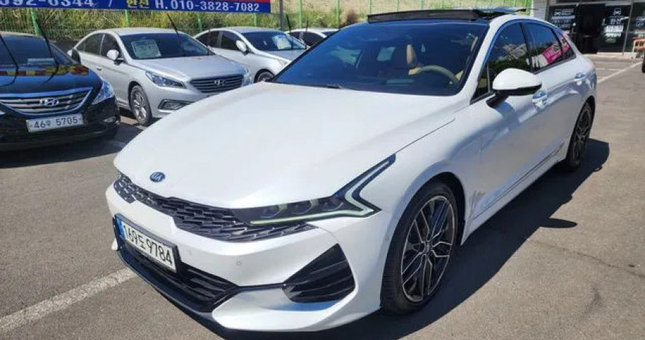 Kia K5 