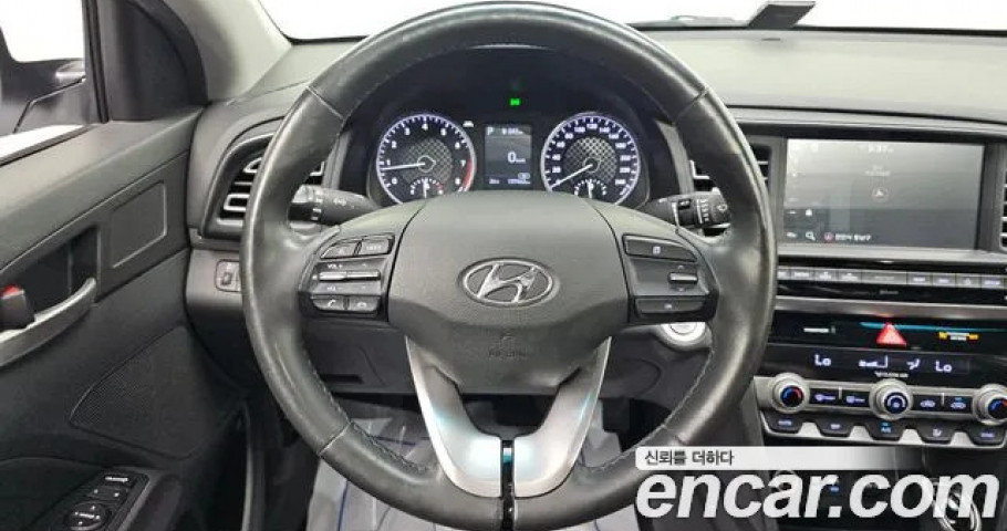 Hyundai Avante (Elantra) 
