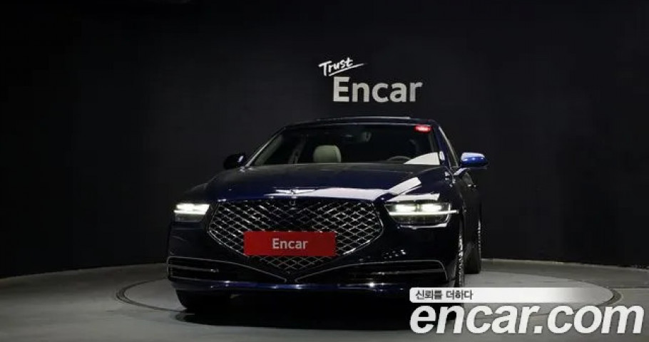 Genesis G90 
