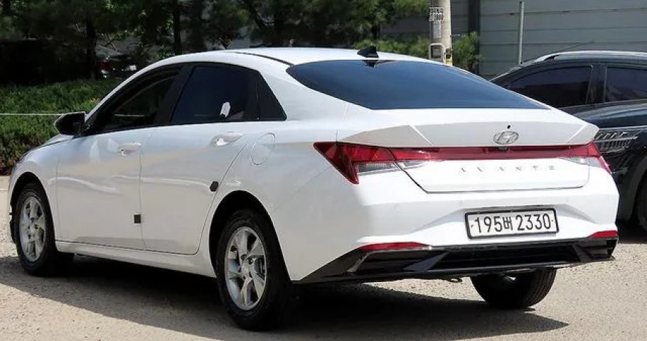 Hyundai Avante (Elantra) 