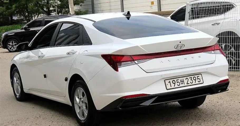Hyundai Avante (Elantra) 