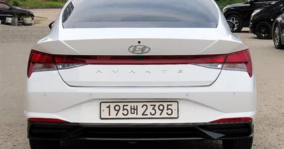 Hyundai Avante (Elantra) 