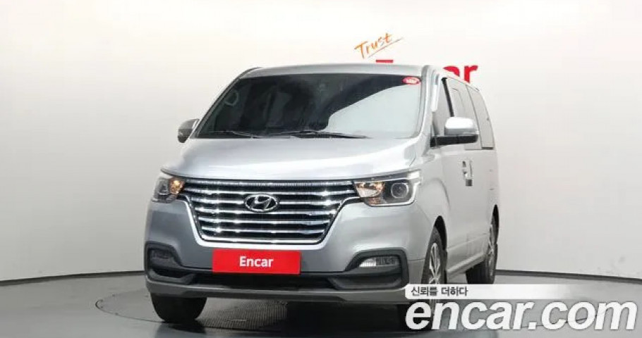 Hyundai Starex 